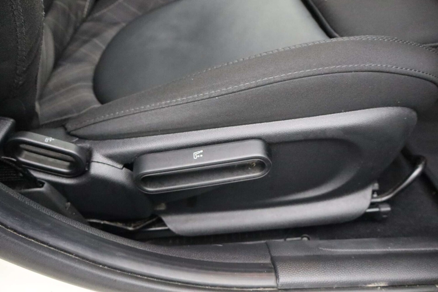 Used MINI Hatch 2018 for sale - 76400346: Photo 13