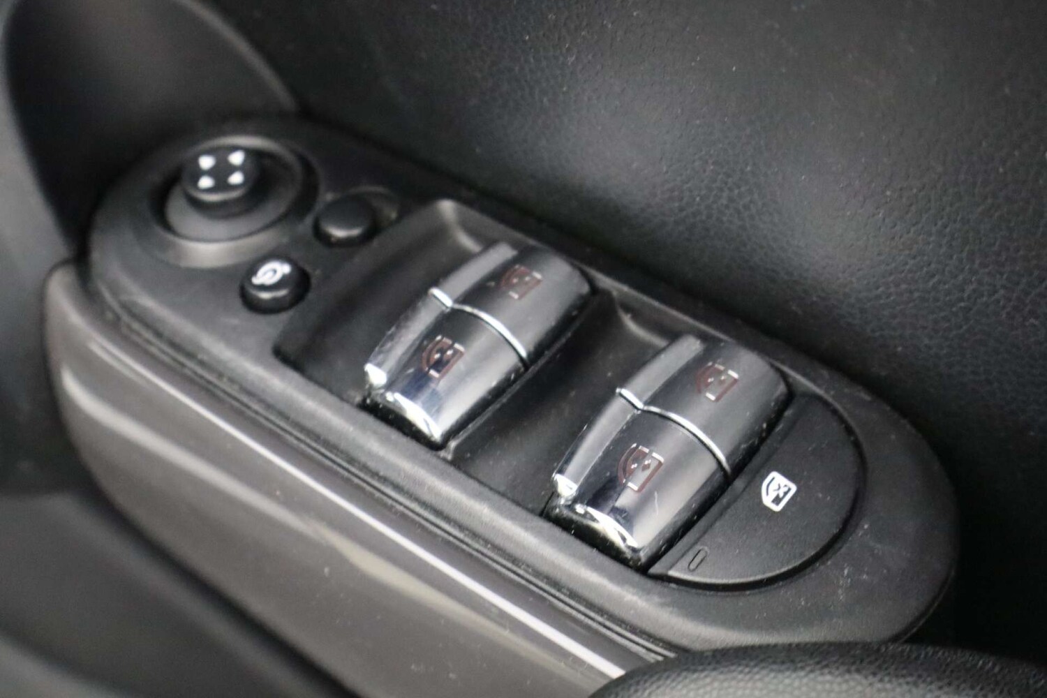 Used MINI Hatch 2018 for sale - 76400346: Photo 18