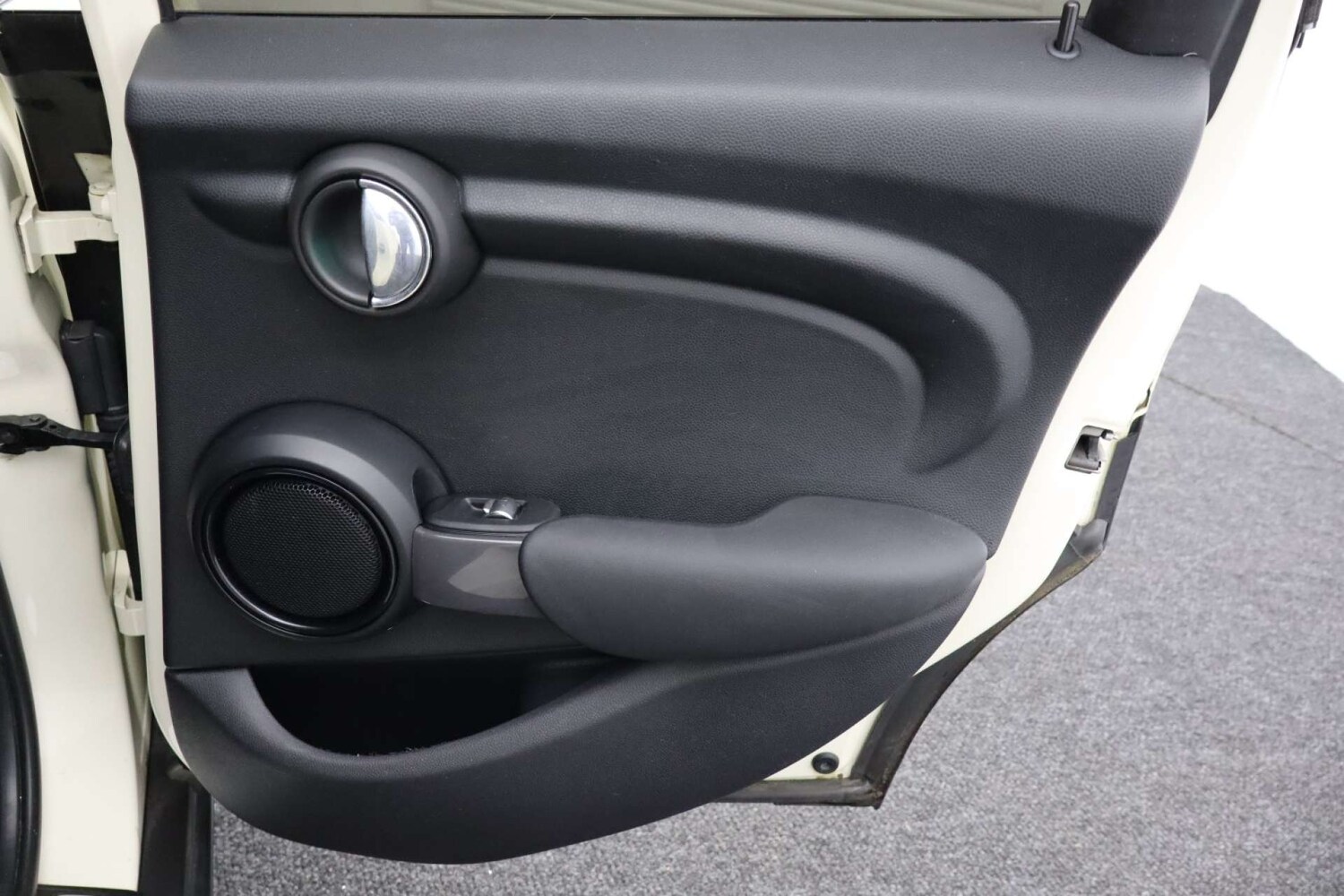 Used MINI Hatch 2018 for sale - 76400346: Photo 21