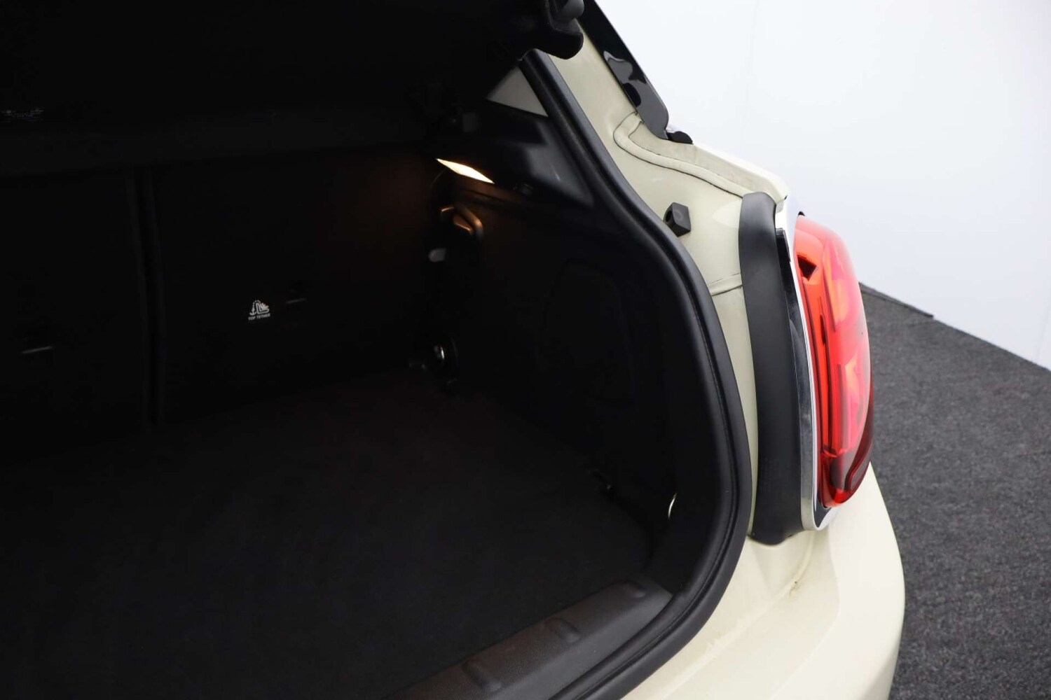 Used MINI Hatch 2018 for sale - 76400346: Photo 22