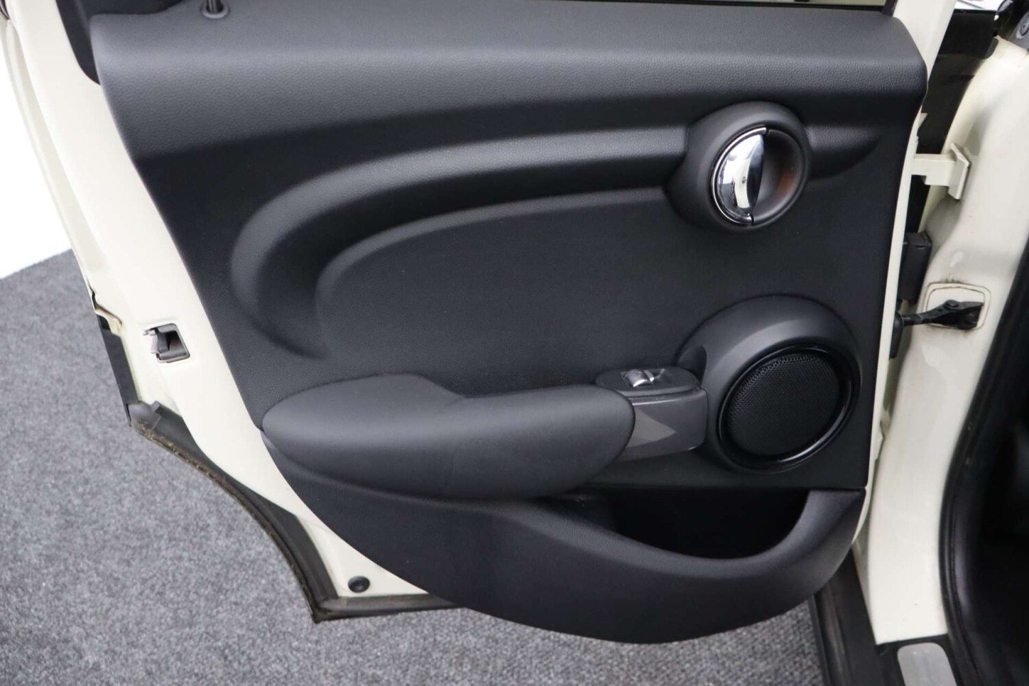 Used MINI Hatch 2018 for sale - 76400346: Photo 28