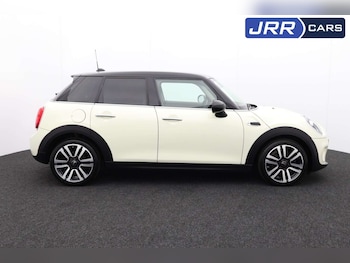 Used MINI Hatch 2018 for sale - 76400346: Photo