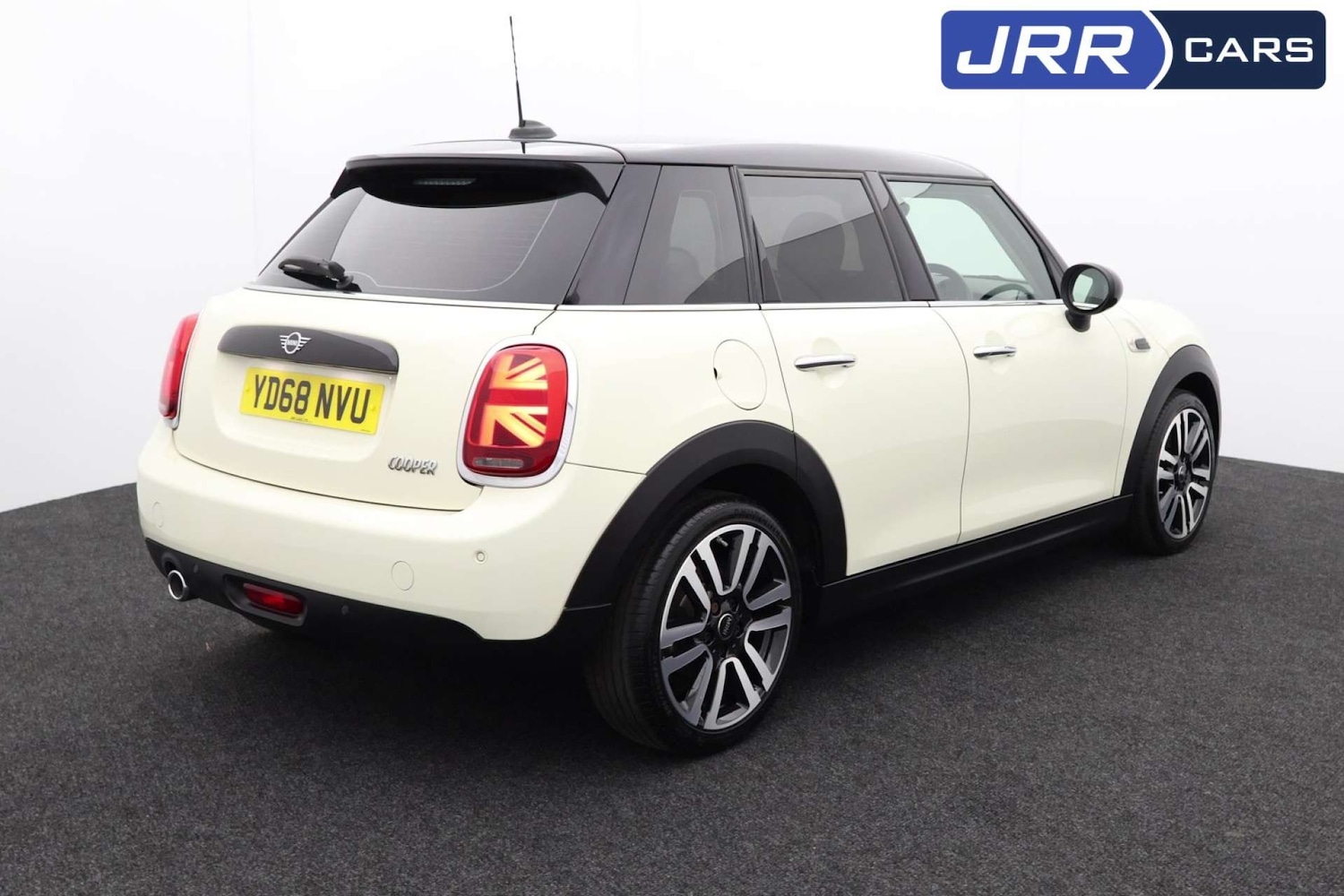 Used MINI Hatch 2018 for sale - 76400346: Photo 7