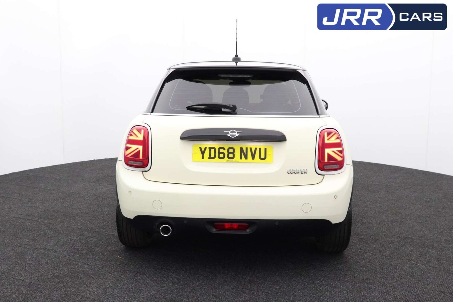 Used MINI Hatch 2018 for sale - 76400346: Photo 8