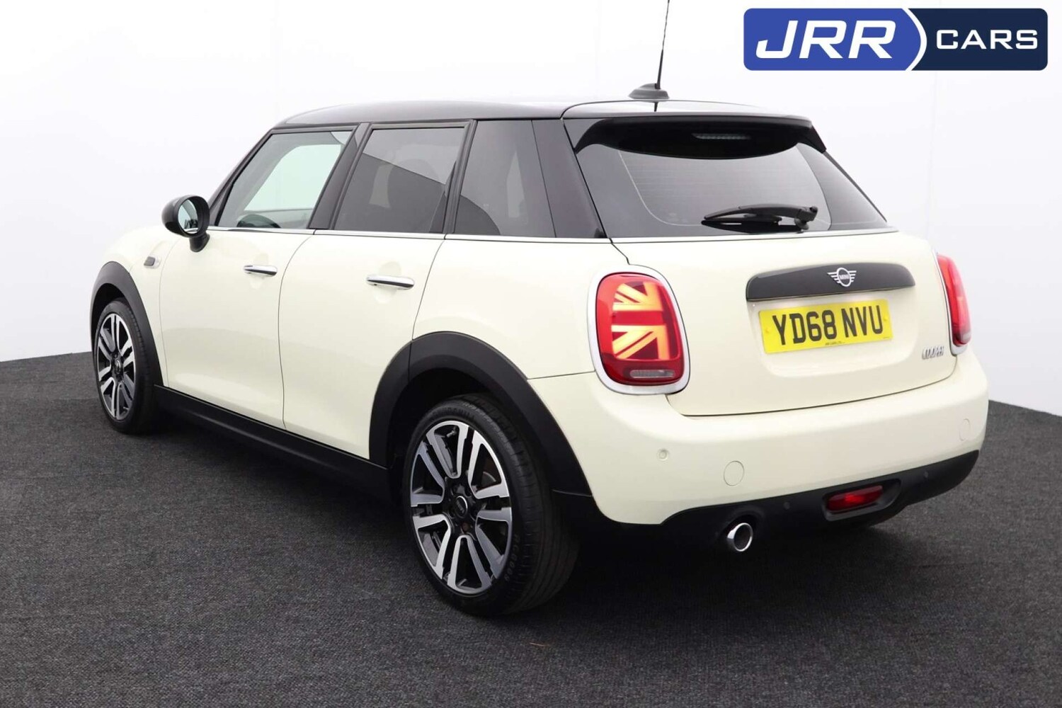 Used MINI Hatch 2018 for sale - 76400346: Photo 9