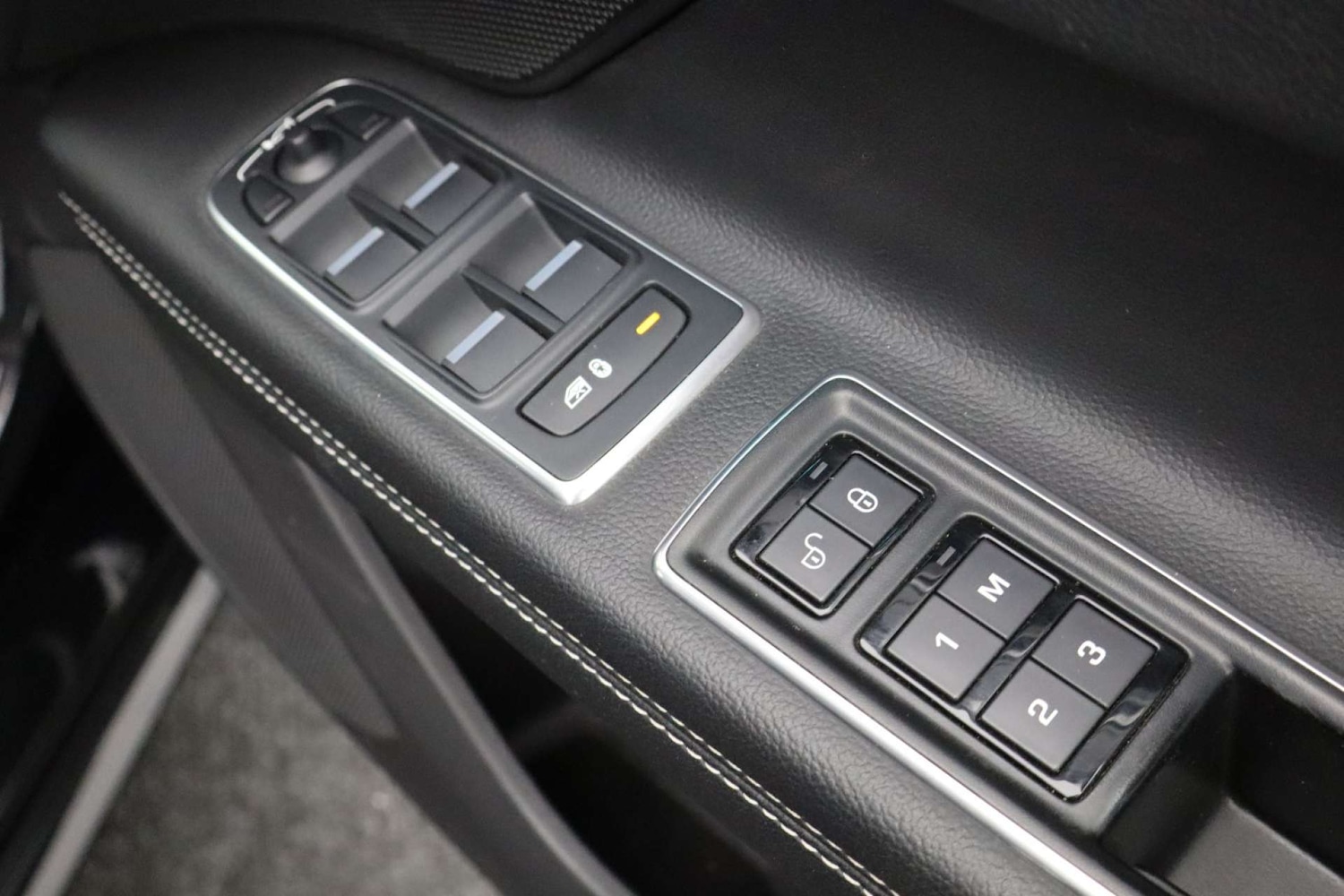 Used Jaguar XF 2017 for sale - 76182660: Photo 19