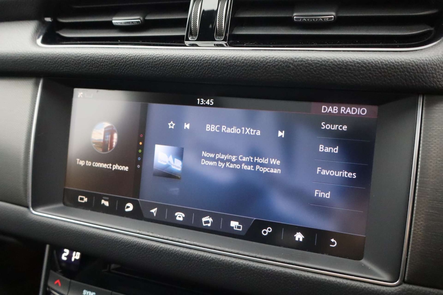 Used Jaguar XF 2017 for sale - 76182660: Photo 43
