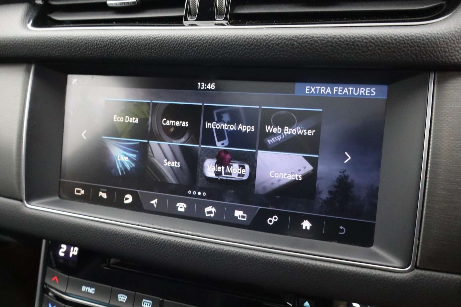 Used Jaguar XF 2017 for sale - 76182660: Photo 46