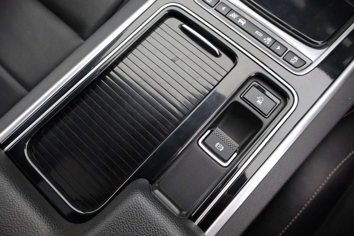 Used Jaguar XF 2017 for sale - 76182660: Photo 51