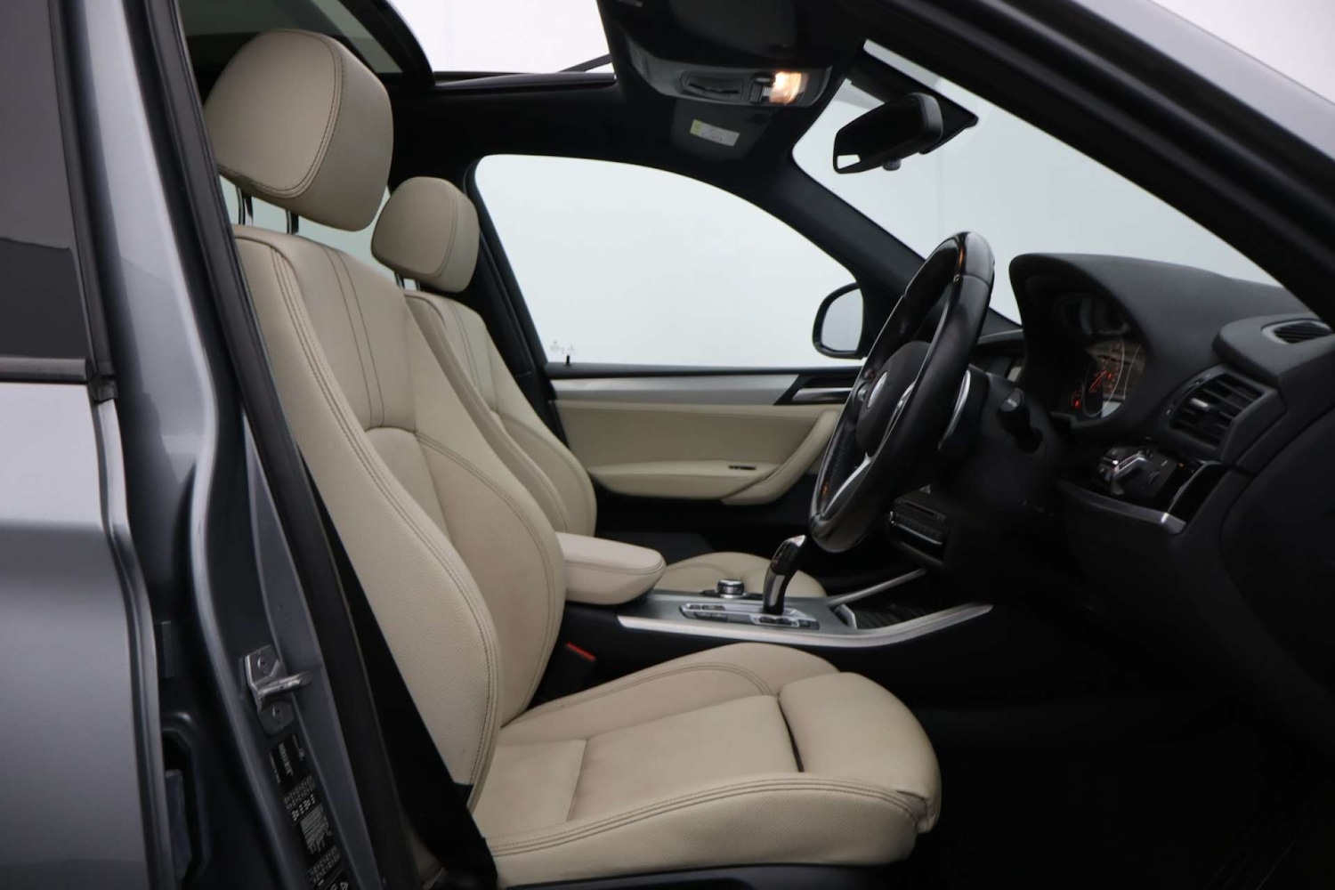 Used BMW X3 2016 for sale - 76602104: Photo 2