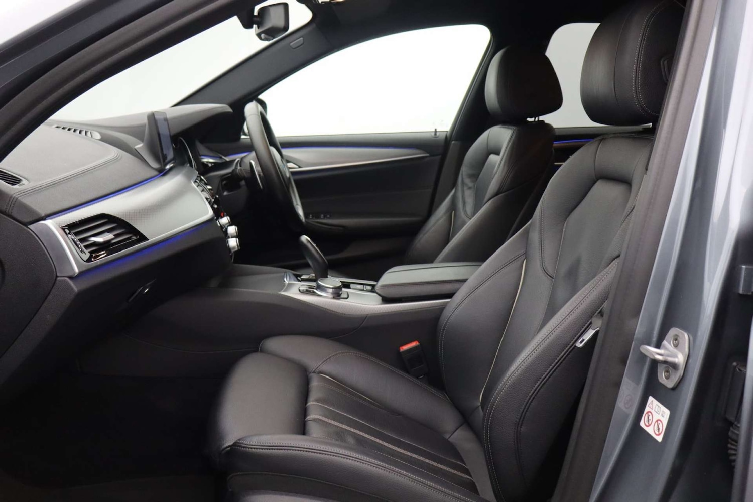 Used BMW 5 Series 2018 for sale - 76182577: Photo 10