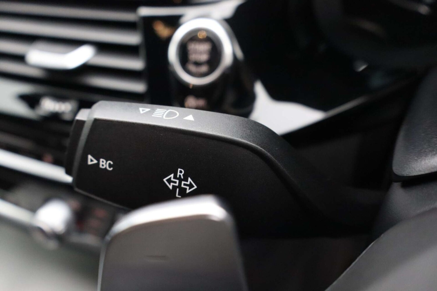 Used BMW 5 Series 2018 for sale - 76182577: Photo 26