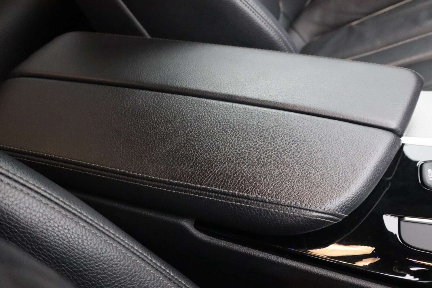 Used BMW 5 Series 2018 for sale - 76182577: Photo 38