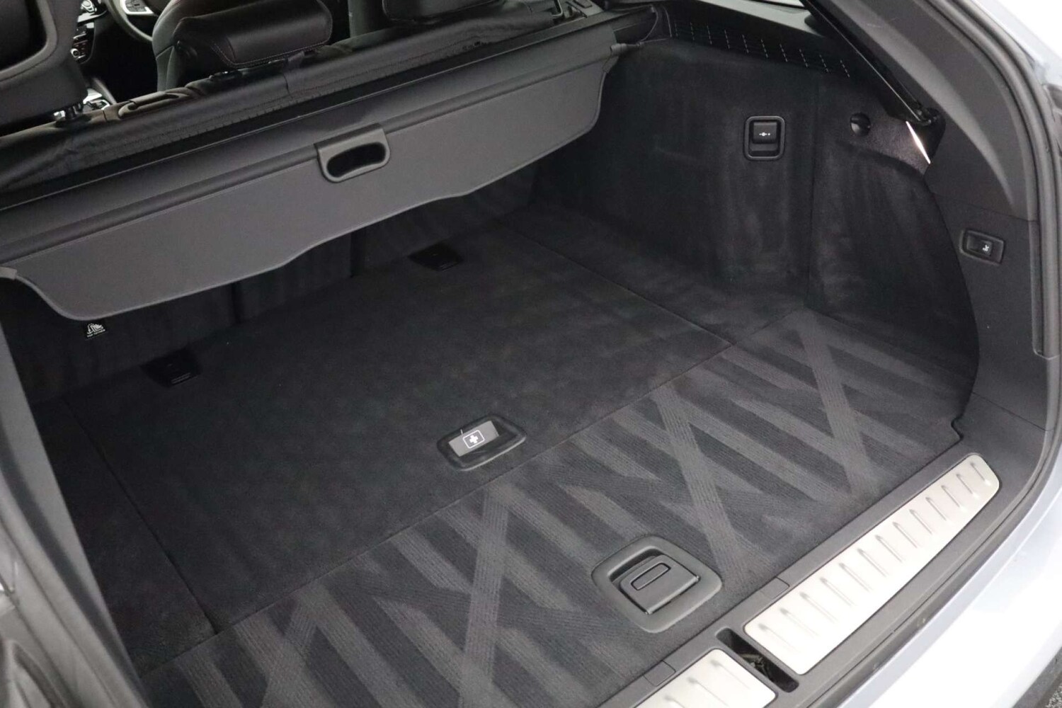 Used BMW 5 Series 2018 for sale - 76182577: Photo 44