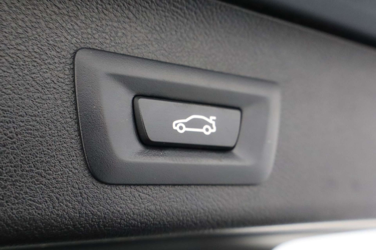 Used BMW 5 Series 2018 for sale - 76182577: Photo 45