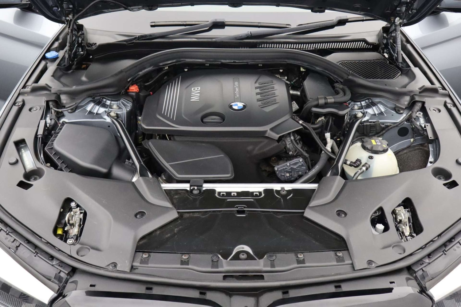 Used BMW 5 Series 2018 for sale - 76182577: Photo 57