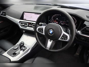 Used BMW 3 Series 2019 for sale - 79330793: Photo