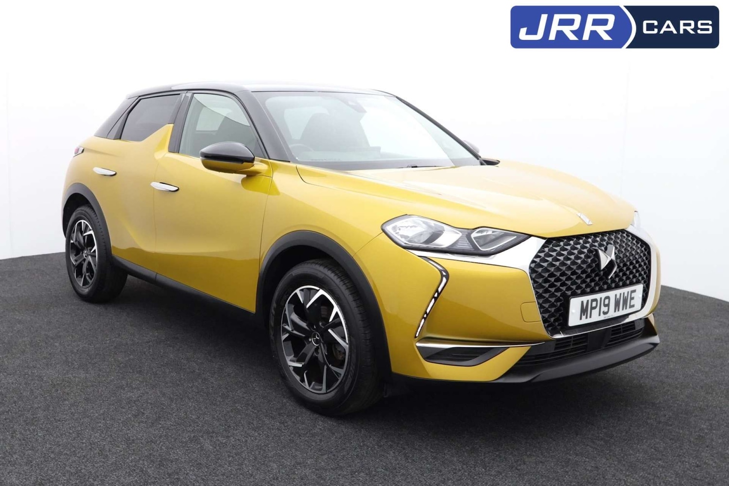 Used DS Automobiles DS 3 Crossback 2019 for sale - 76182688: Photo 1