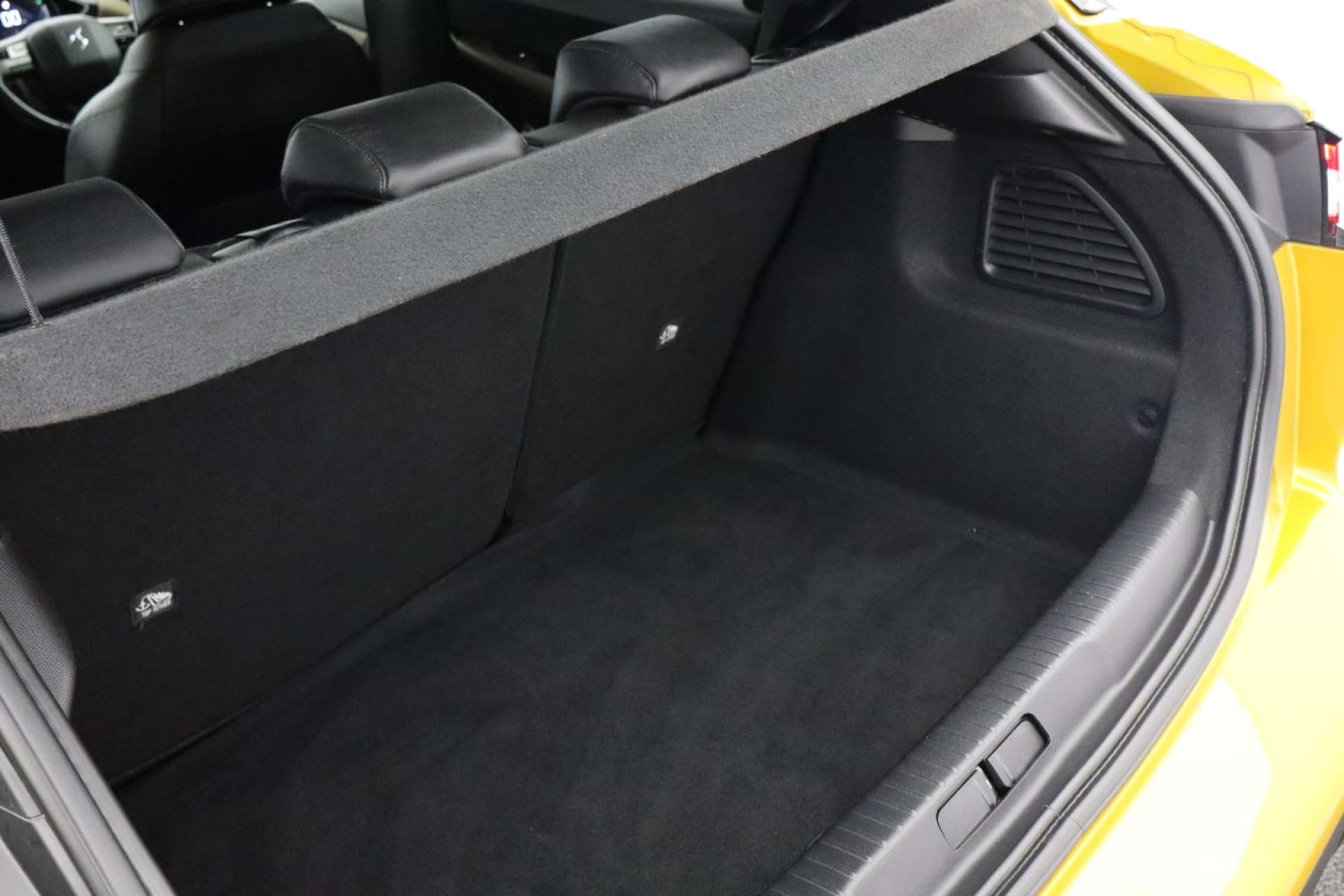 Used DS Automobiles DS 3 Crossback 2019 for sale - 76182688: Photo 43