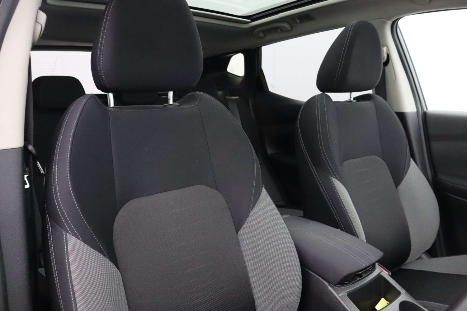 Used Nissan Qashqai 2017 for sale - 77937249: Photo 13