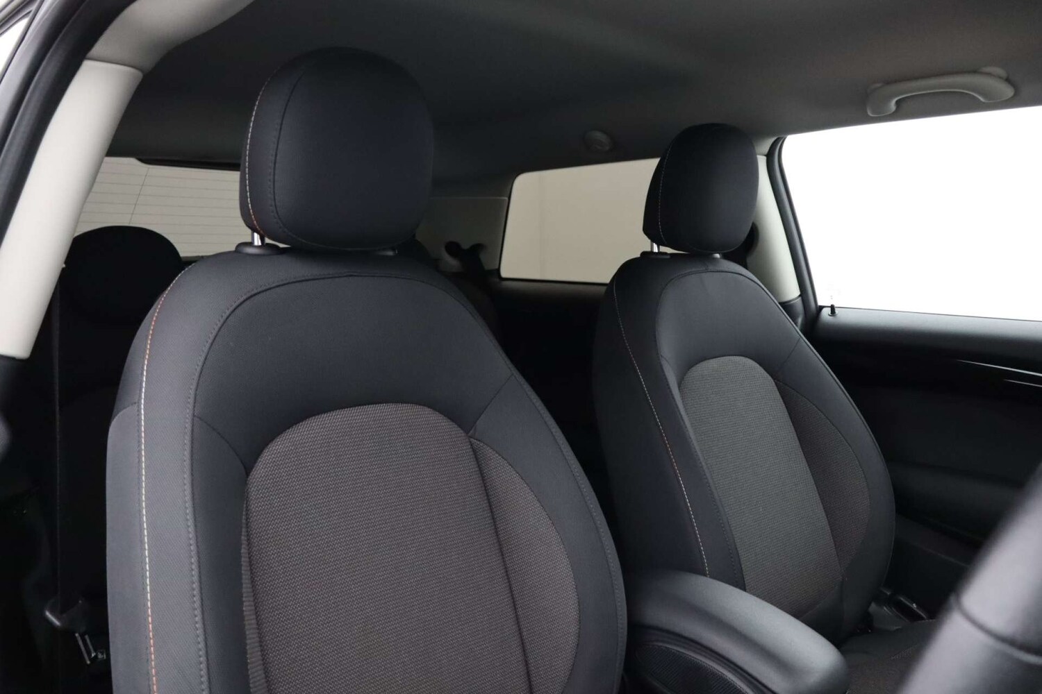 Used MINI Hatch 2021 for sale - 76182711: Photo 12