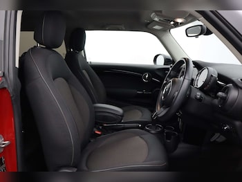 Used MINI Hatch 2021 for sale - 76182711: Photo 2