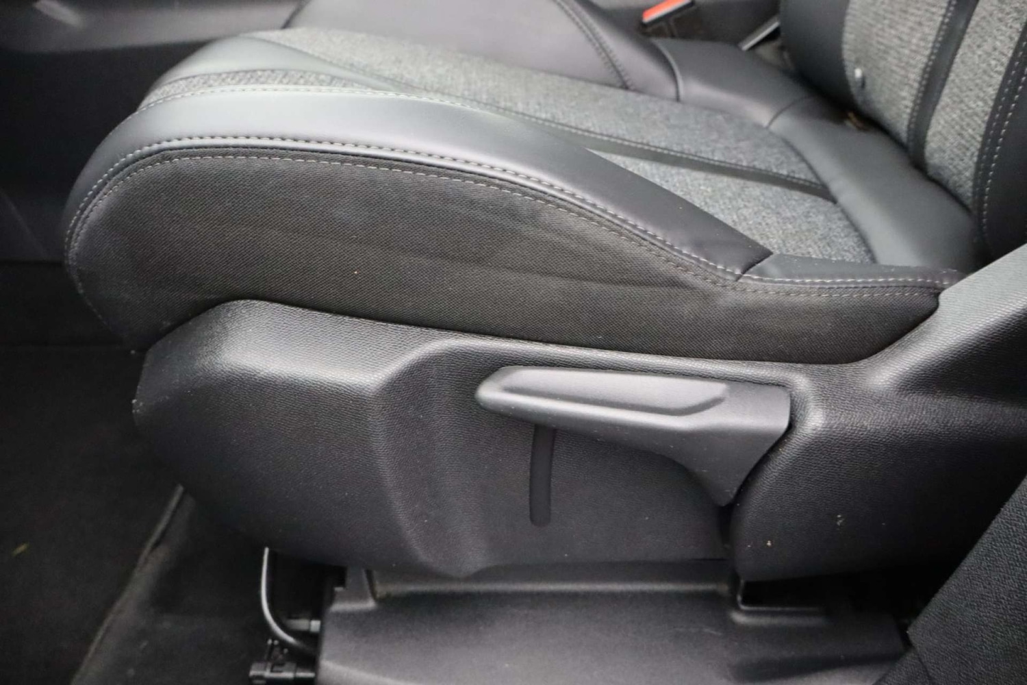 Used Peugeot 3008 2017 for sale - 77289441: Photo 31