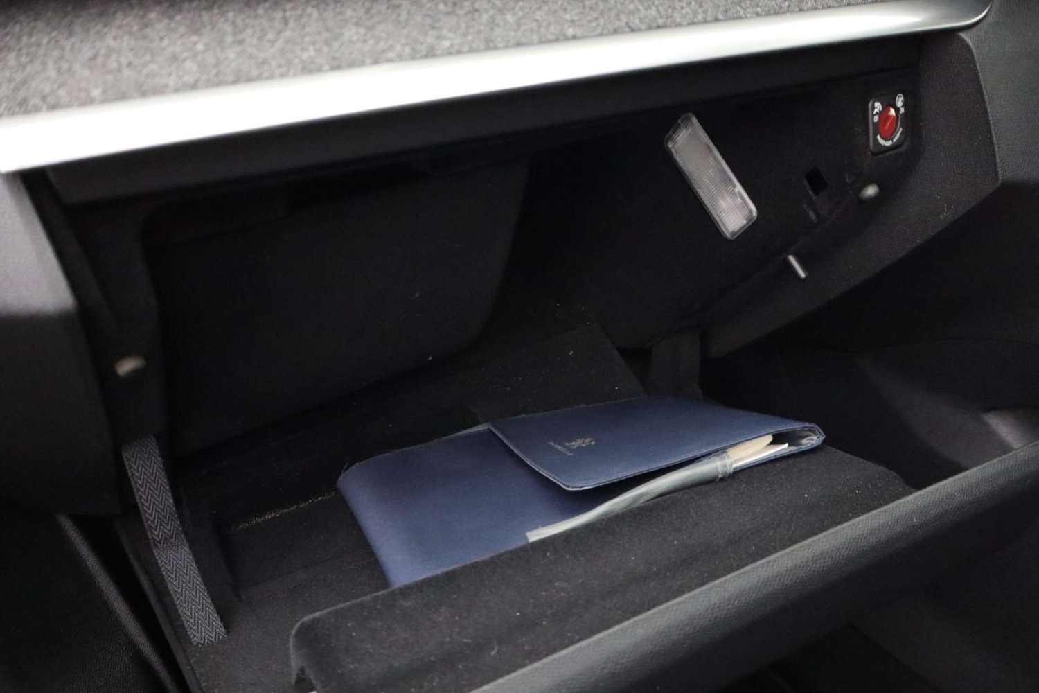 Used Peugeot 3008 2017 for sale - 77289441: Photo 32