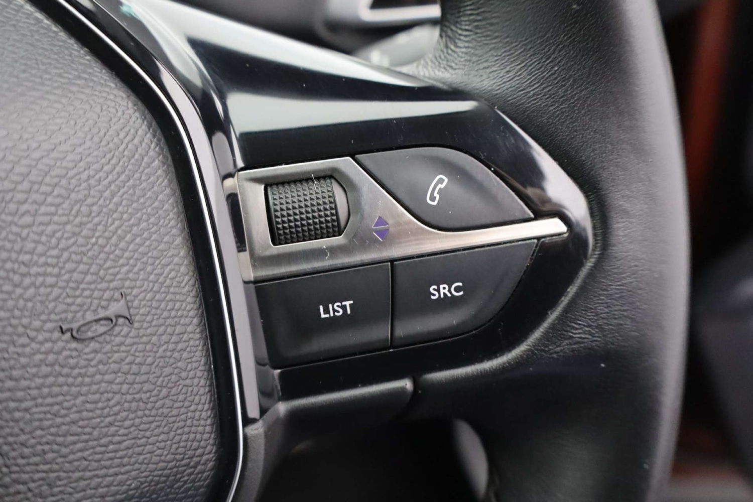 Used Peugeot 3008 2017 for sale - 77289441: Photo 39