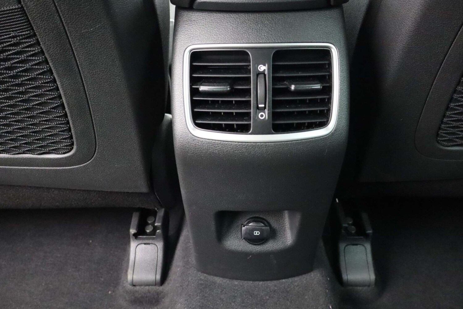 Used Hyundai TUCSON 2018 for sale - 77022632: Photo 47