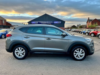 Used Hyundai TUCSON 2018 for sale - 77022632: Photo