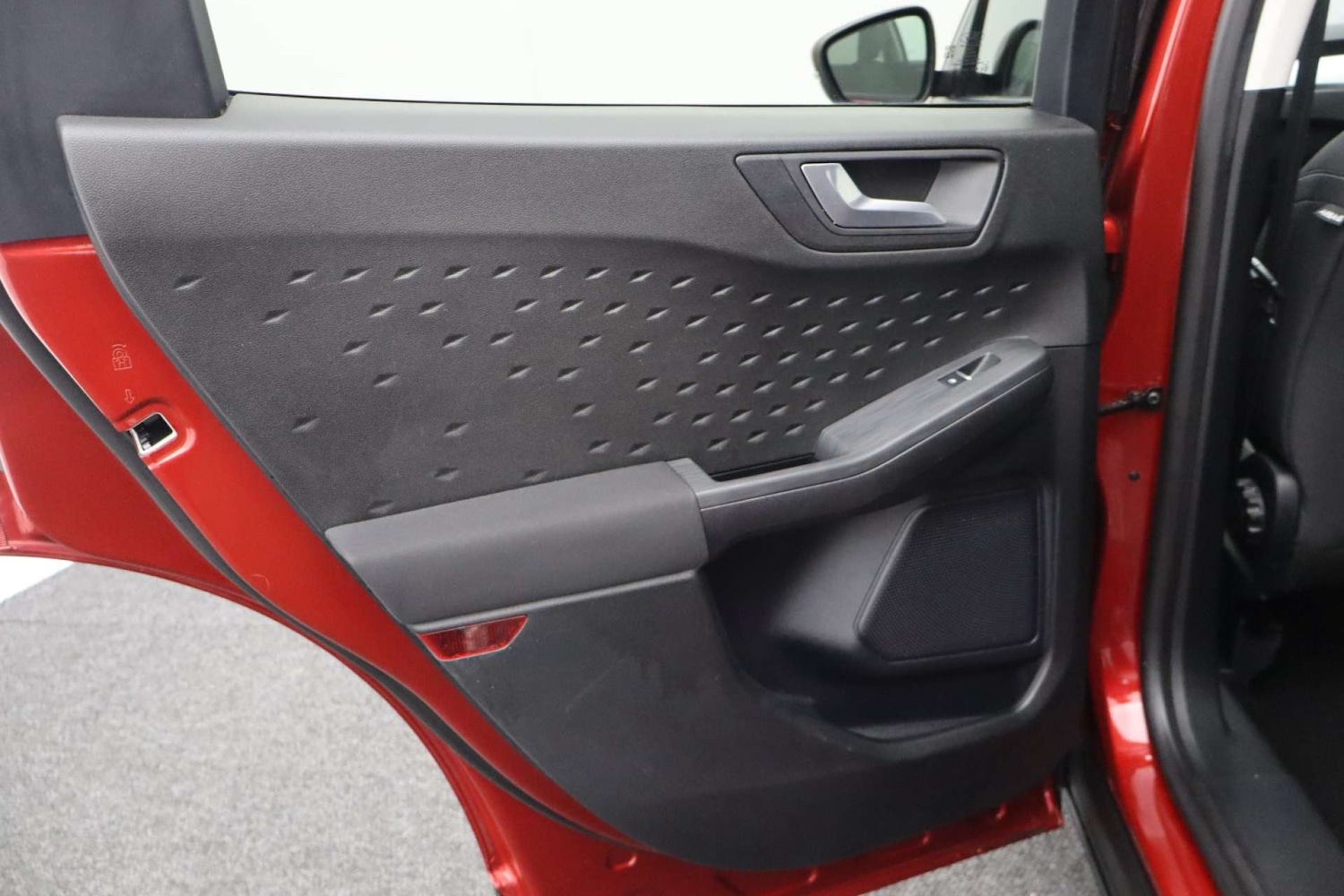 Used Ford Kuga 2020 for sale - 77129081: Photo 32