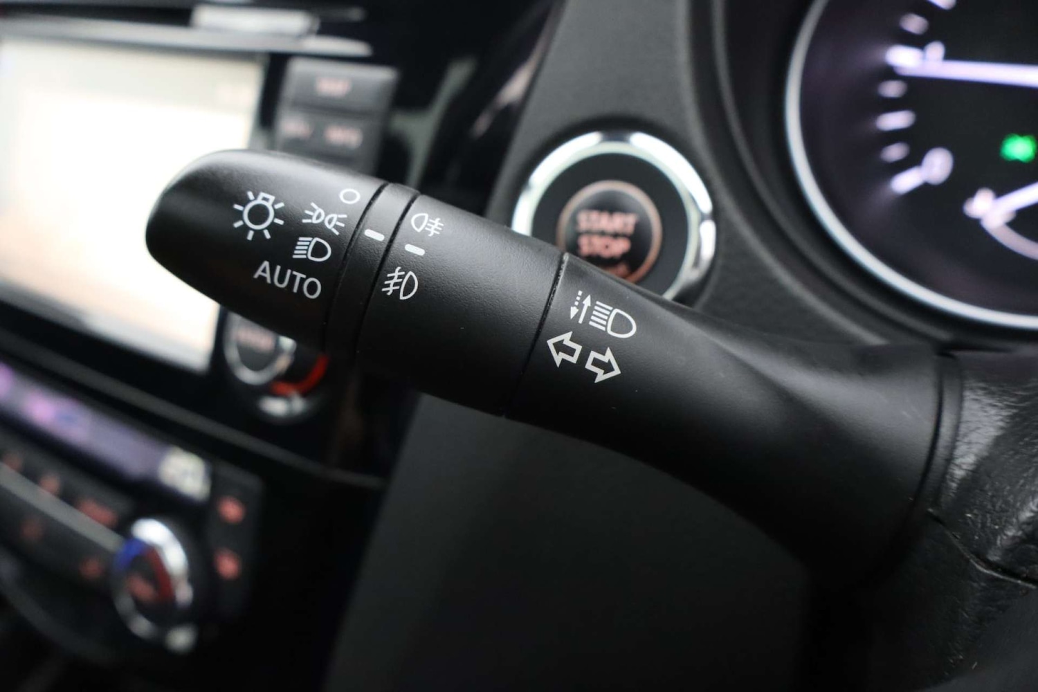 Used Nissan Qashqai 2018 for sale - 76711655: Photo 43