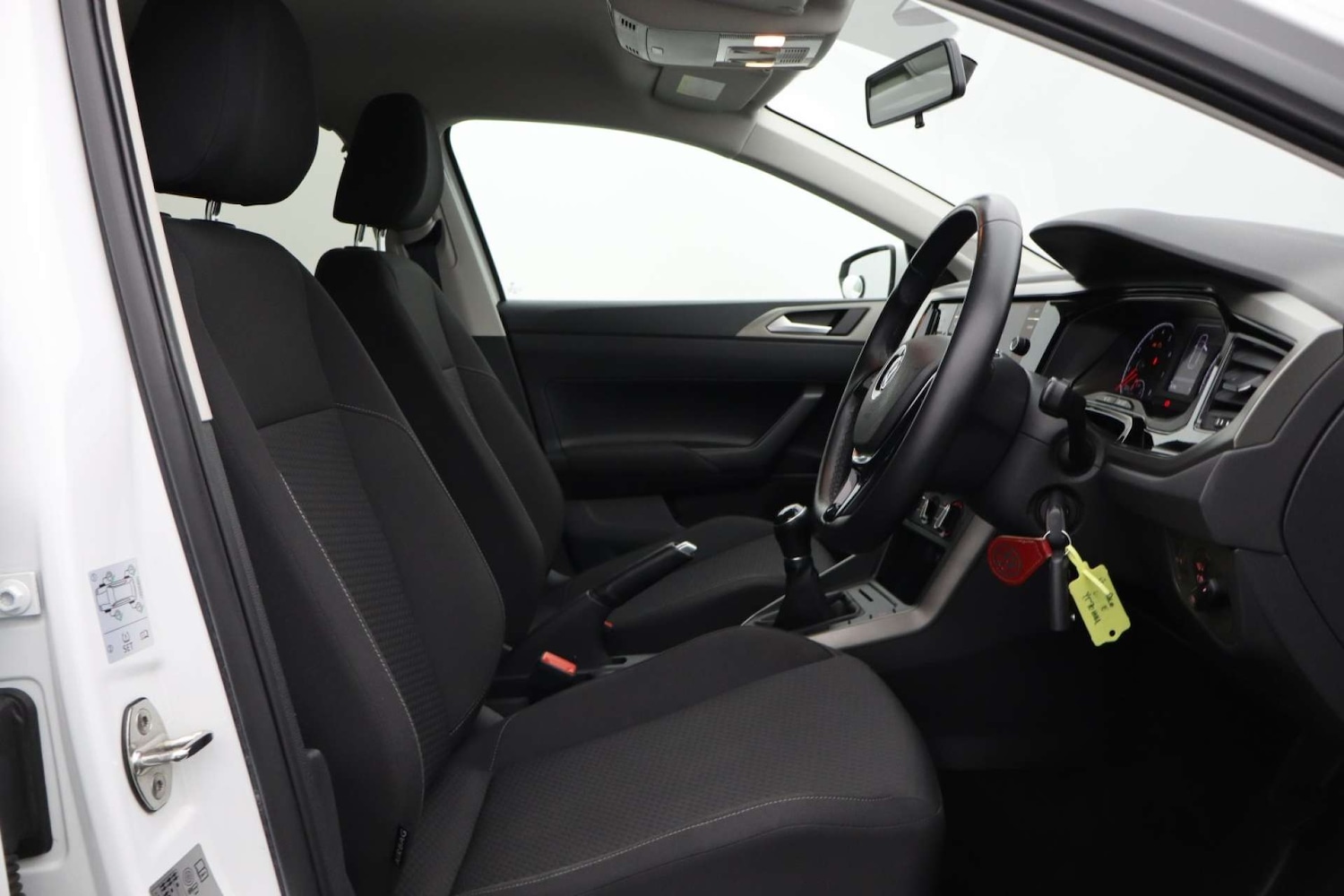 Used Volkswagen Polo 2020 for sale - 76556016: Photo 2