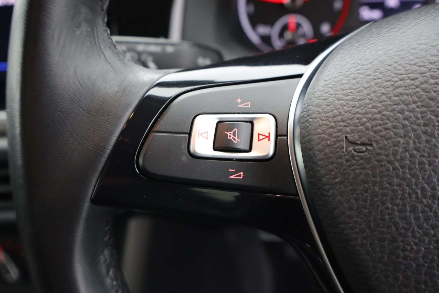 Used Volkswagen Polo 2020 for sale - 76556016: Photo 36