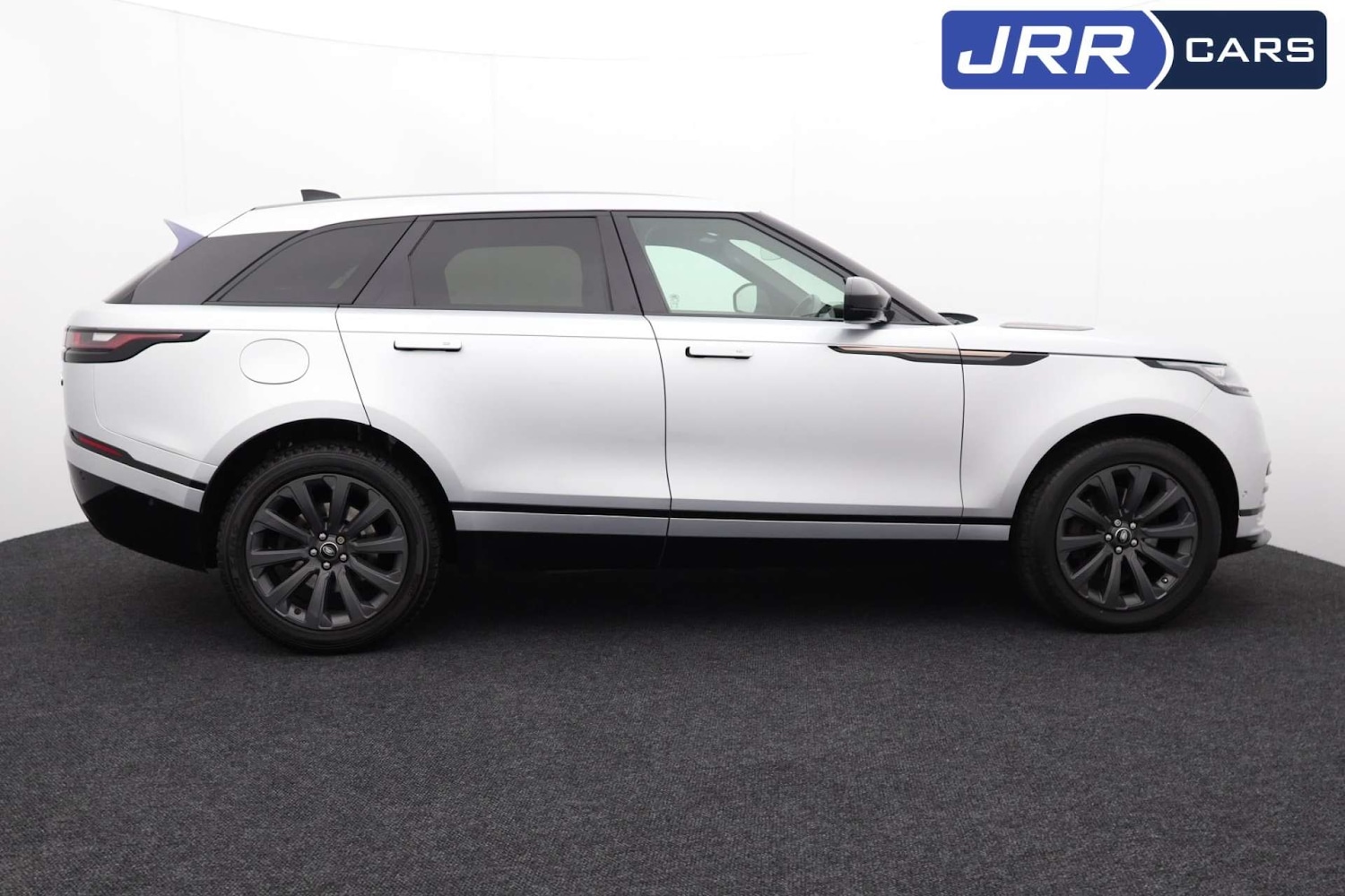 Used Land Rover Range Rover Velar 2017 for sale - 76182678: Photo 3