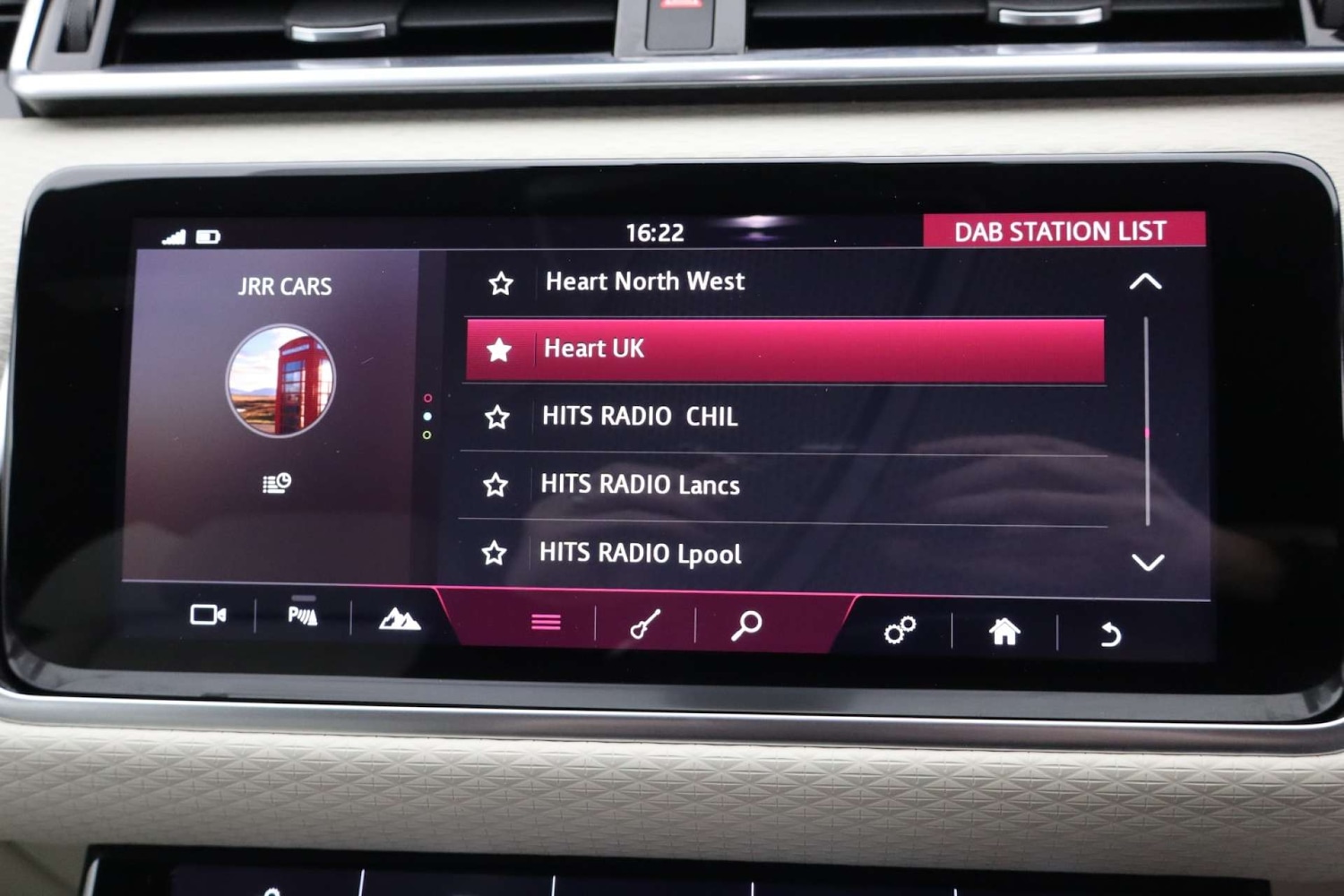 Used Land Rover Range Rover Velar 2017 for sale - 76182678: Photo 34