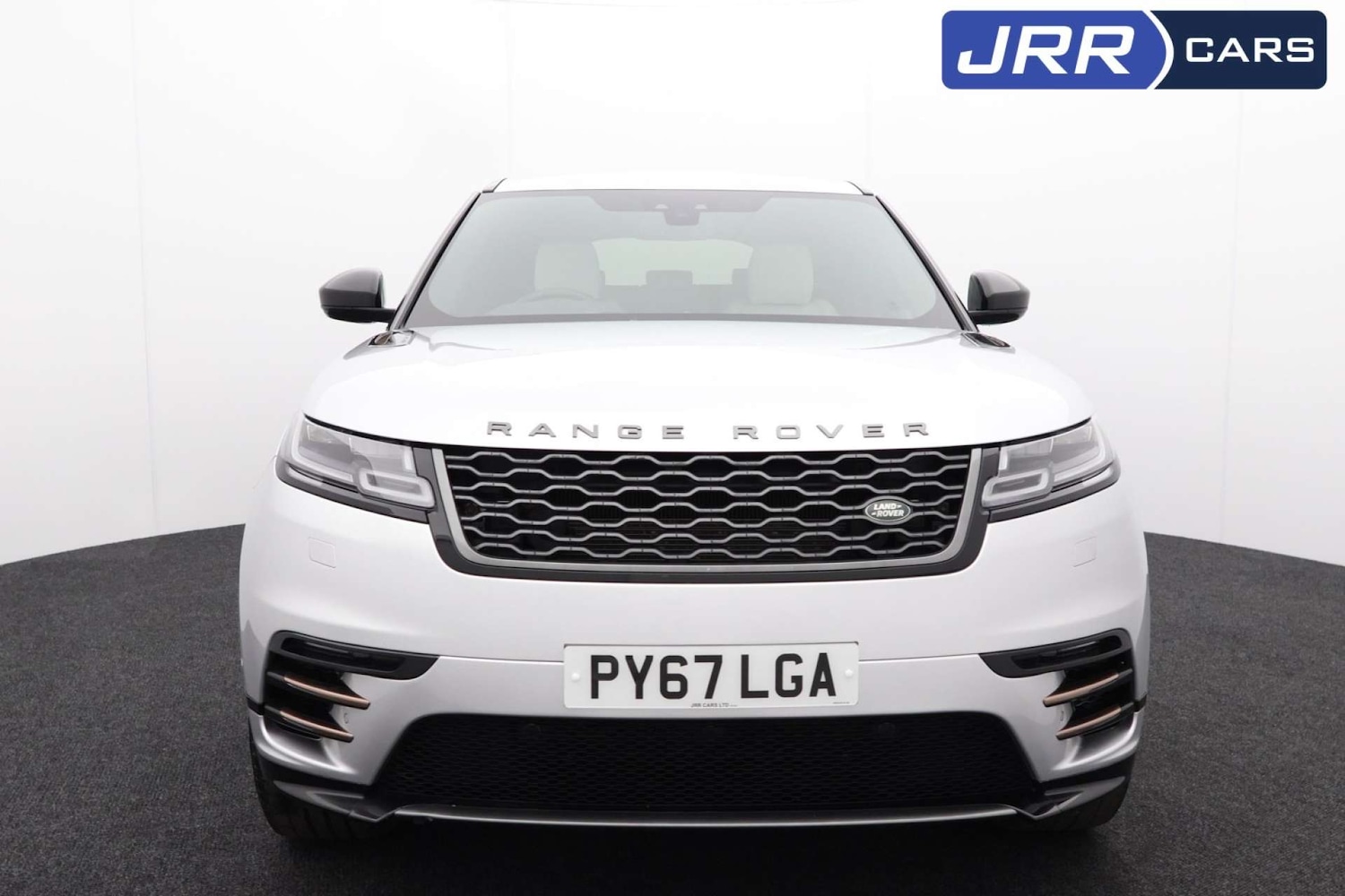 Used Land Rover Range Rover Velar 2017 for sale - 76182678: Photo 4