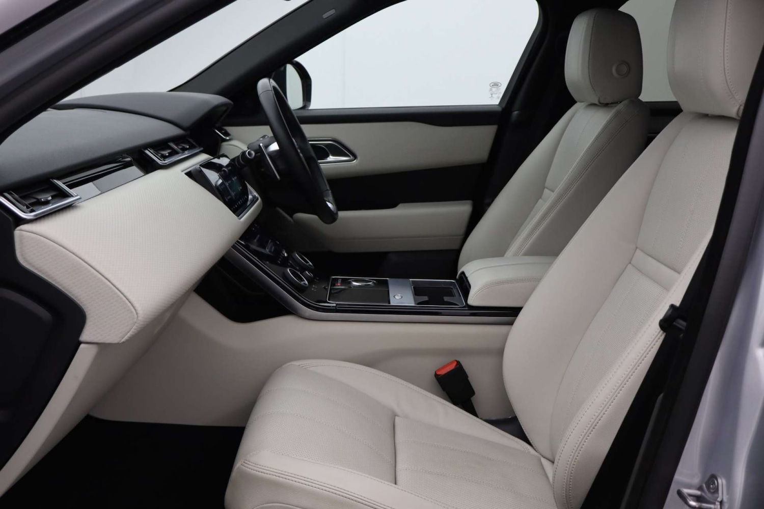 Used Land Rover Range Rover Velar 2017 for sale - 76182678: Photo 7