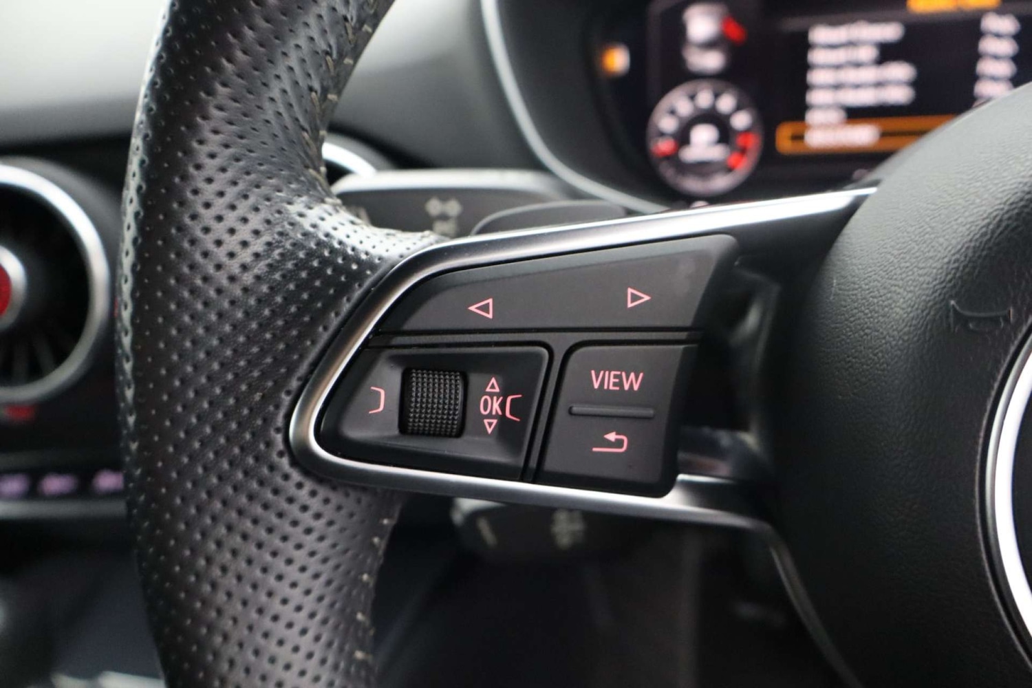 Used Audi TT 2017 for sale - 76182609: Photo 33