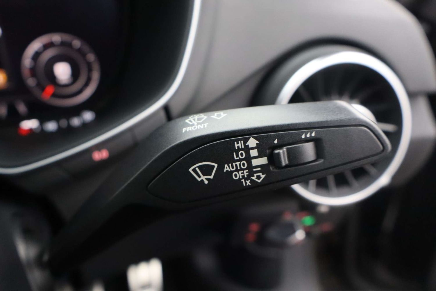 Used Audi TT 2017 for sale - 76182609: Photo 37