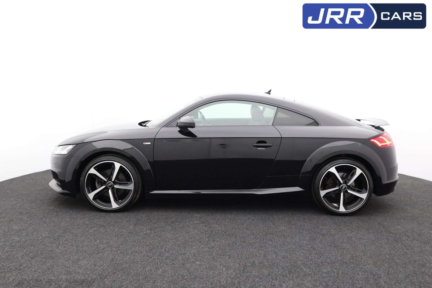 Used Audi TT 2017 for sale - 76182609: Photo 4