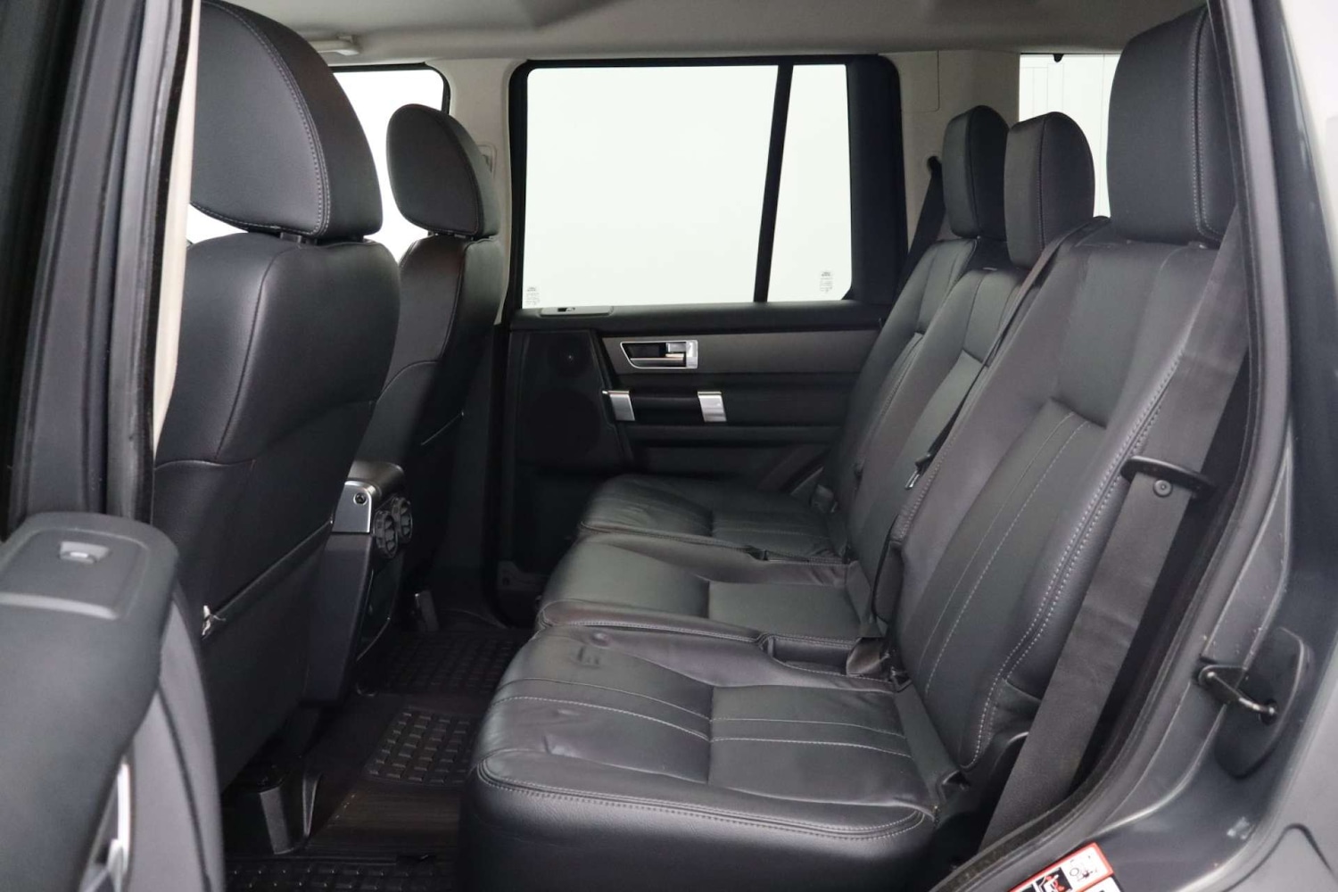 Used Land Rover Discovery 2016 for sale - 76601527: Photo 13