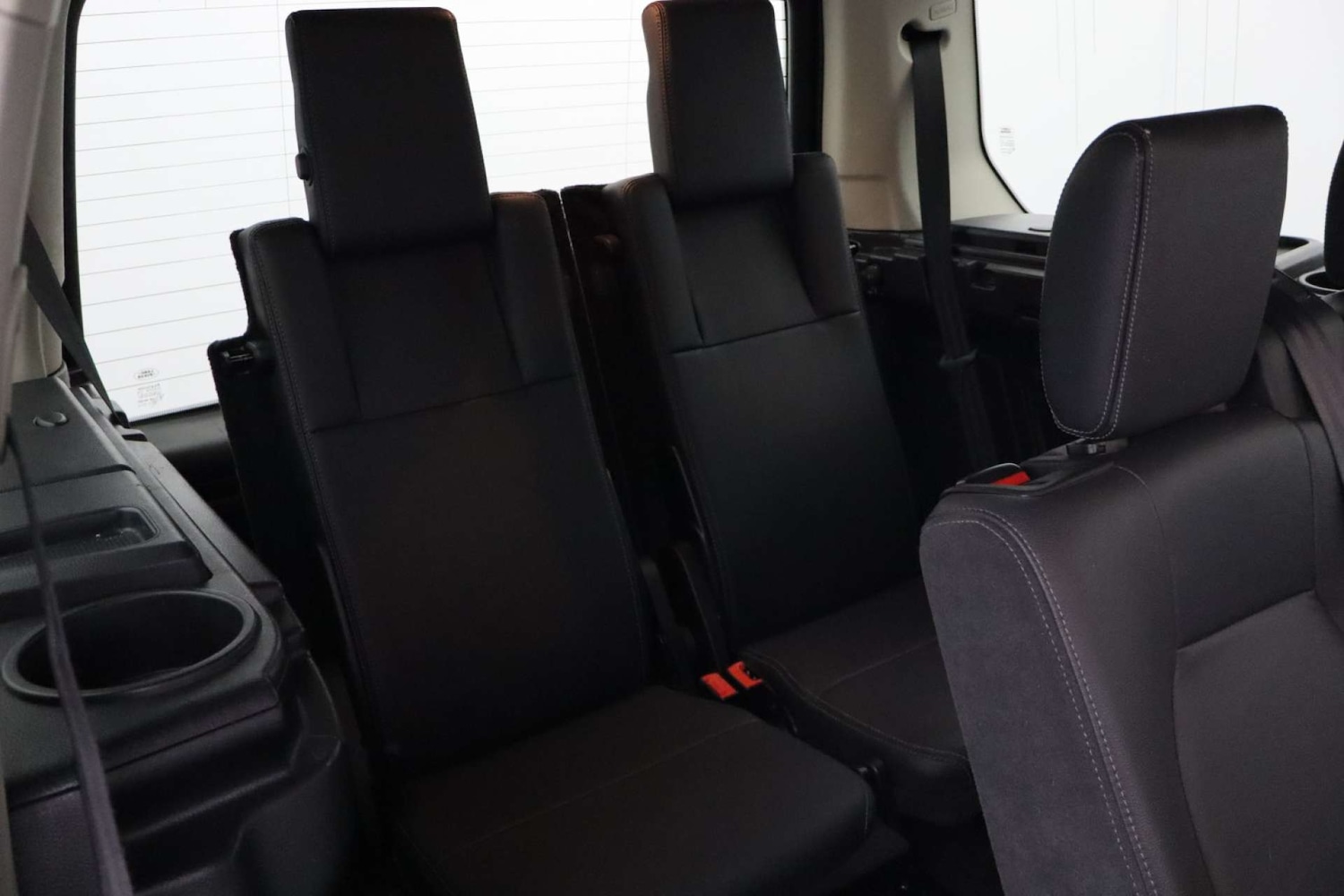 Used Land Rover Discovery 2016 for sale - 76601527: Photo 14