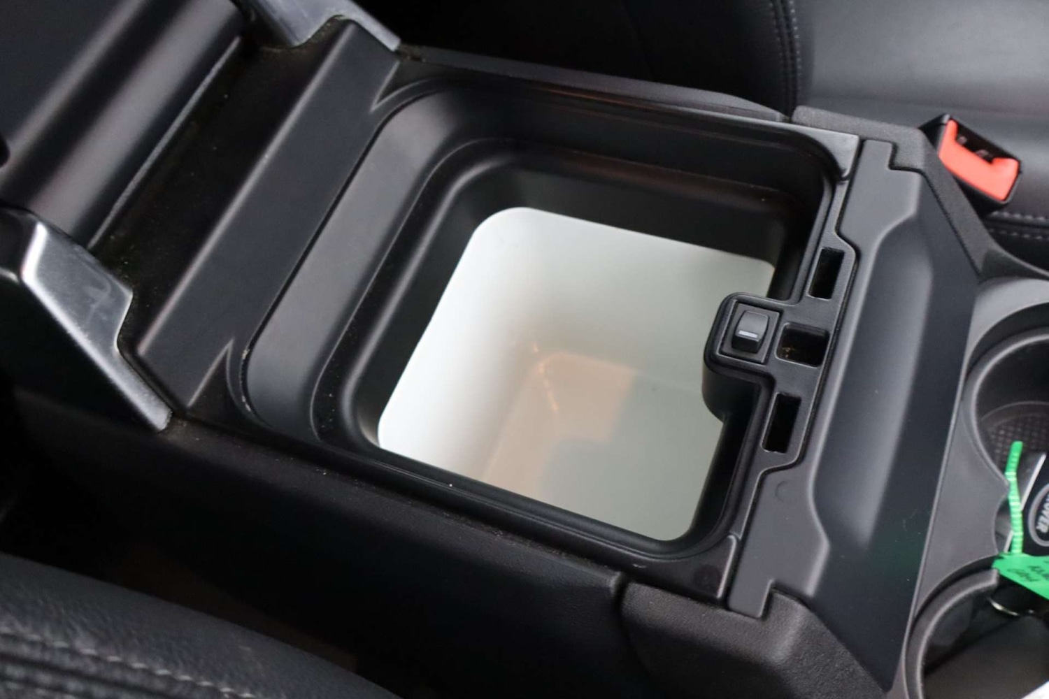 Used Land Rover Discovery 2016 for sale - 76601527: Photo 19