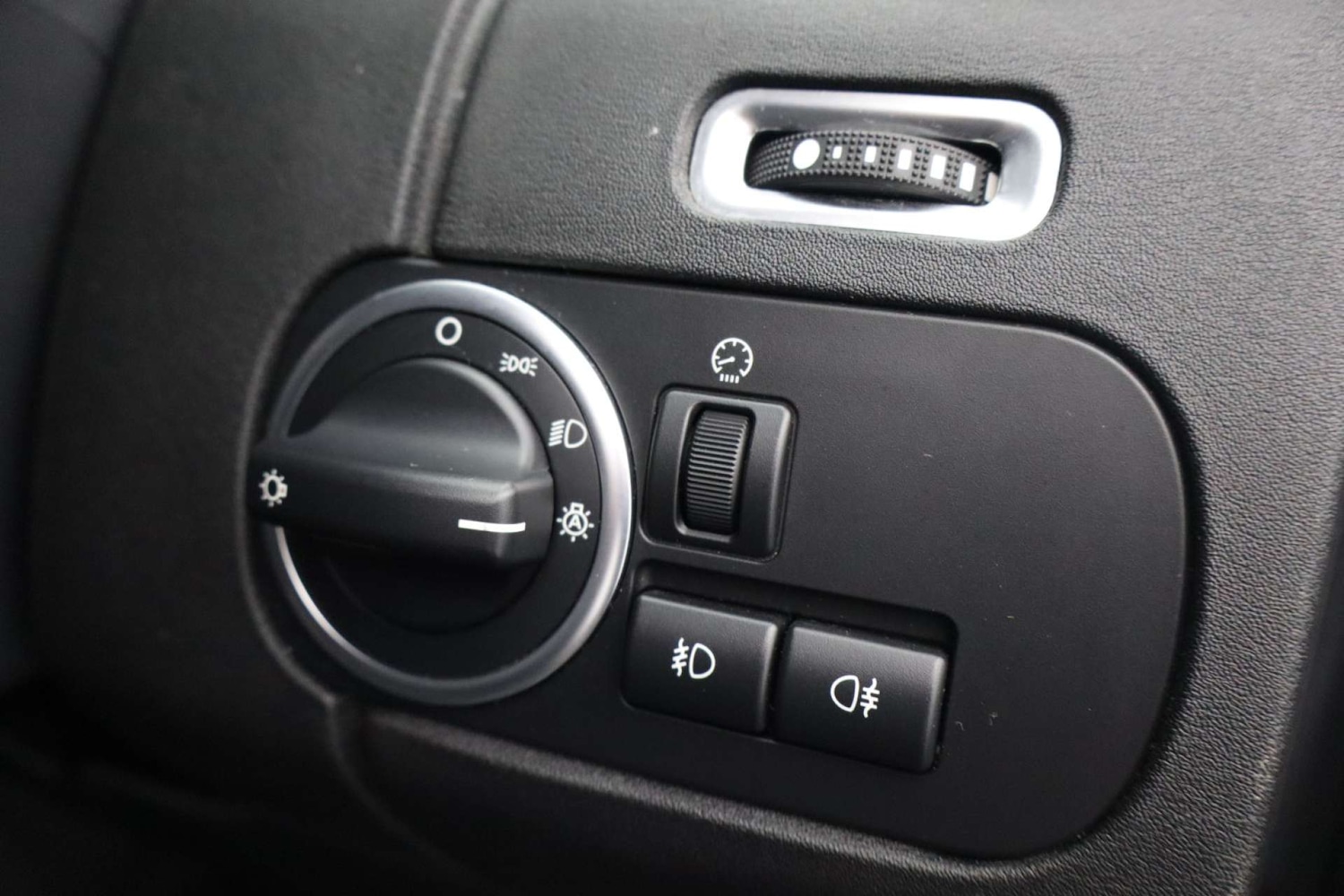 Used Land Rover Discovery 2016 for sale - 76601527: Photo 24