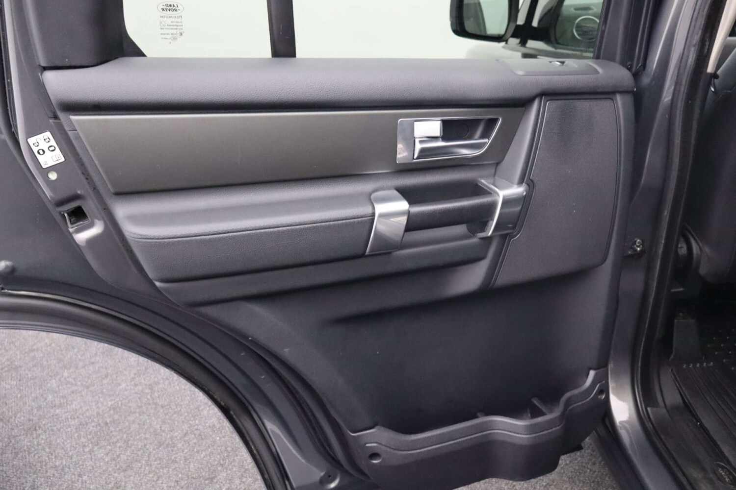 Used Land Rover Discovery 2016 for sale - 76601527: Photo 44