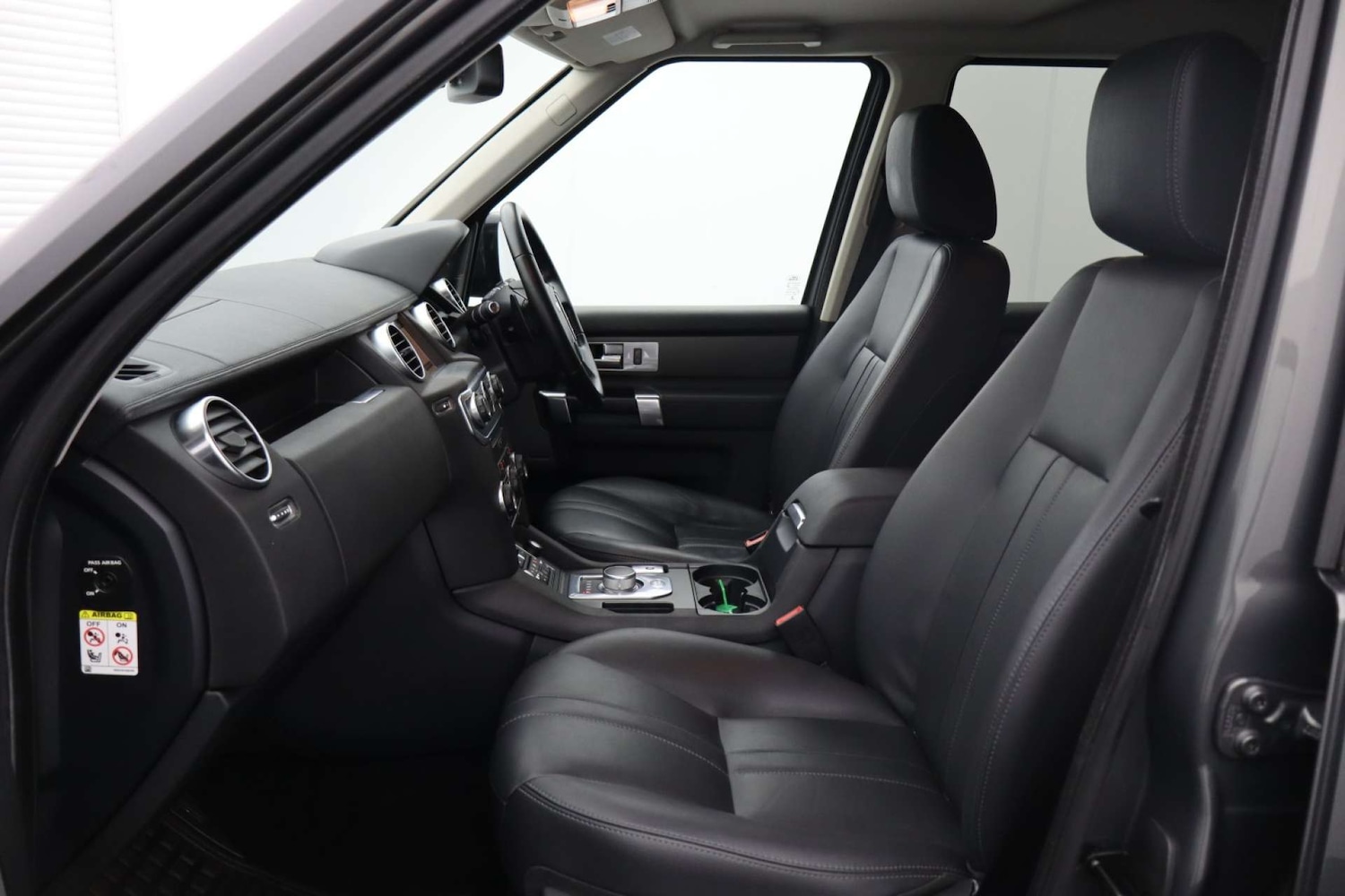 Used Land Rover Discovery 2016 for sale - 76601527: Photo 47