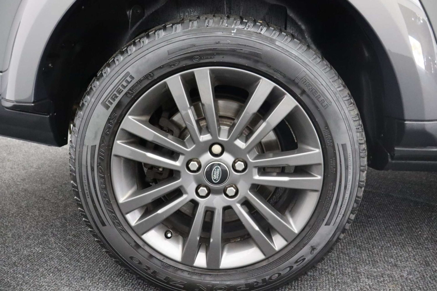 Used Land Rover Discovery 2016 for sale - 76601527: Photo 52