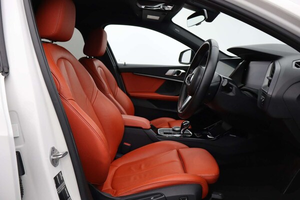 Used BMW 1 Series 2021 for sale - 76182636: Photo 2